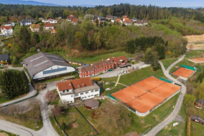 Hotel & Tennis Riederhof